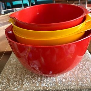 Vibrant Vintage Rosti Mixing Bowl Set in Orange and Yellow